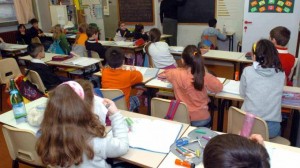 bambini a scuola